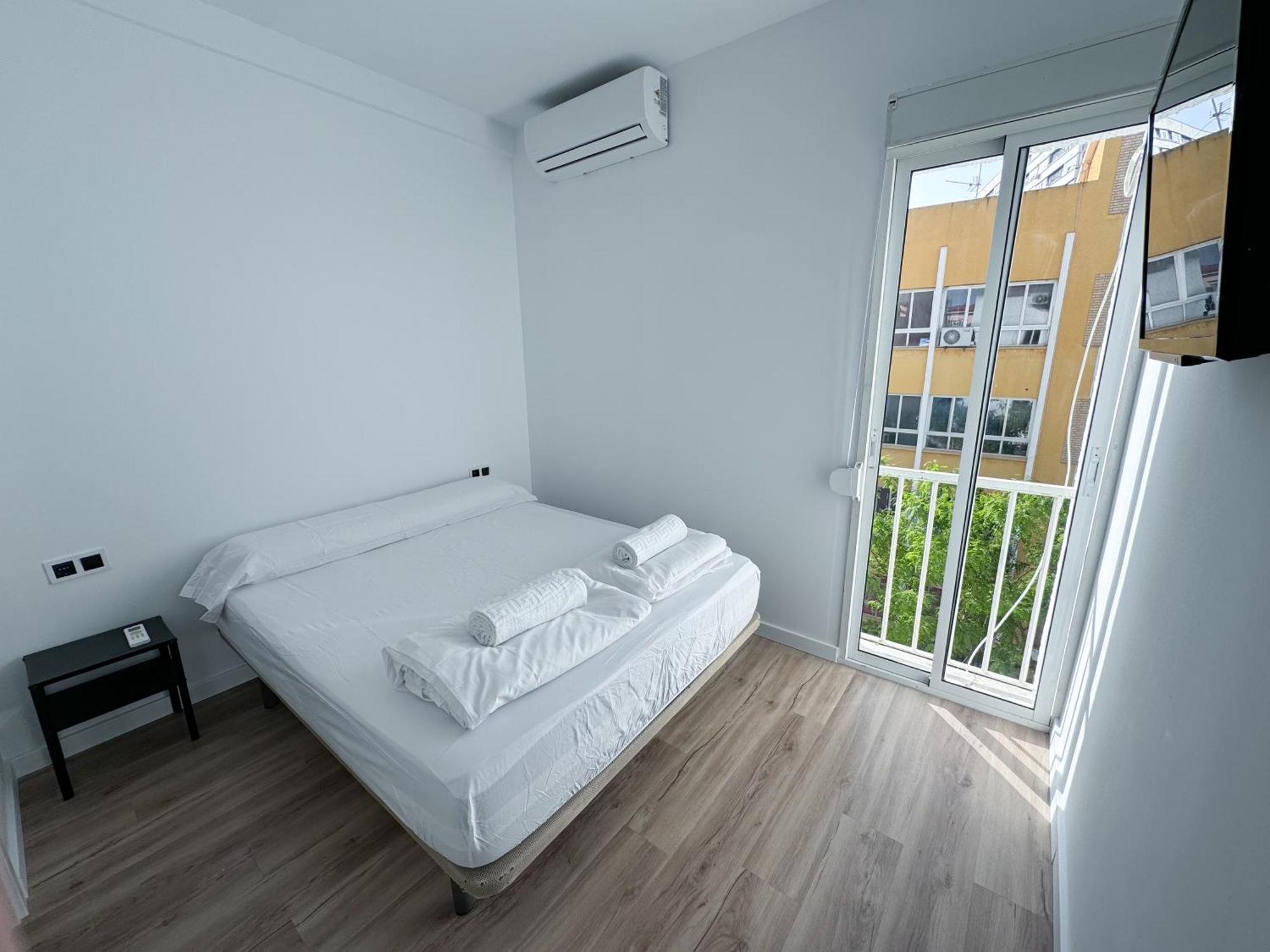 Muede Hostel Torremolinos Exteriör bild